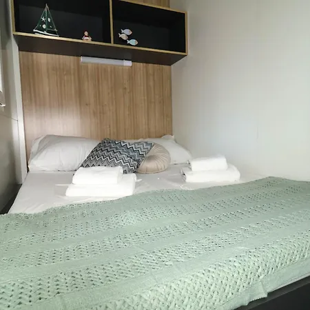 Mobile Periska, キャンプ場 *